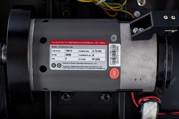 Беговая дорожка Titanium Masters Physiotech M270 Беговая дорожка Titanium Masters Physiotech M270