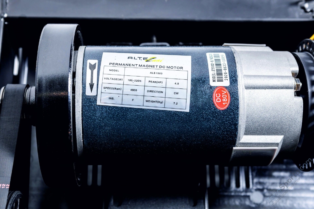 Беговая дорожка Altezani ALS 1500 Беговая дорожка Altezani ALS 1500