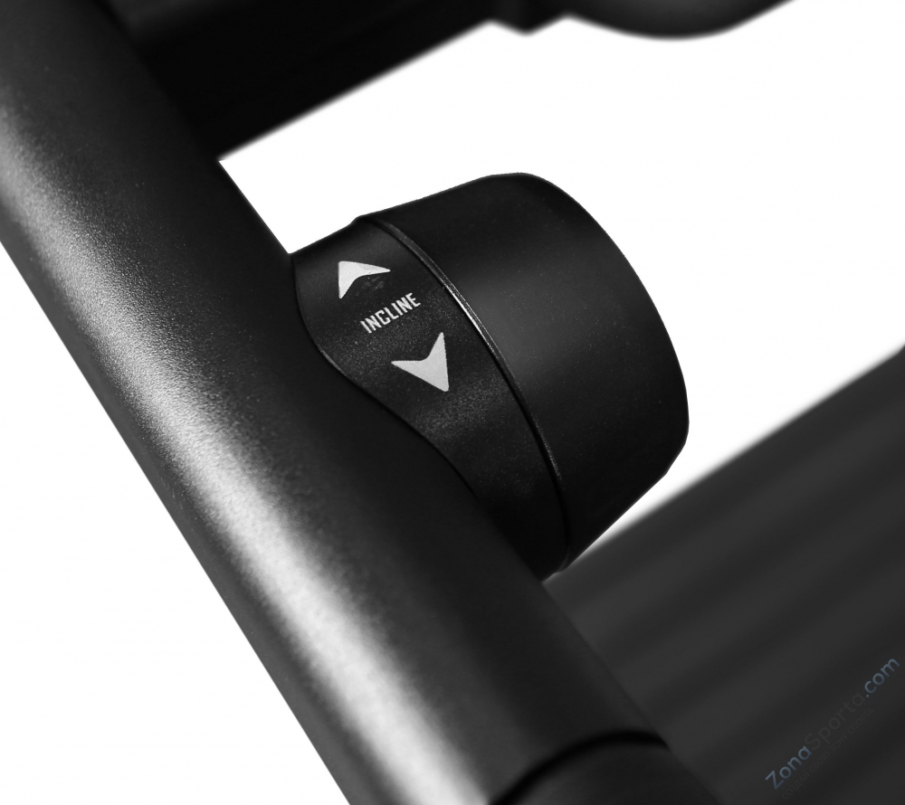 Беговая дорожка Bronze Gym T1300M Caterpillar Pro Беговая дорожка Bronze Gym T1300M Caterpillar Pro