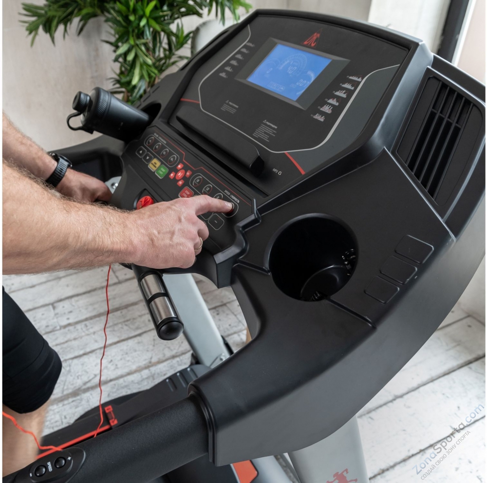 Беговая дорожка DFC Sintra T760R Беговая дорожка DFC Sintra T760R