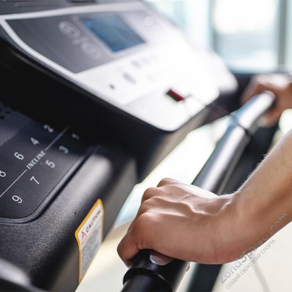 Беговая дорожка Sole Fitness F60 (2021) Беговая дорожка Sole Fitness F60 (2021)