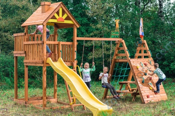 Детская площадка Выше Всех Победа