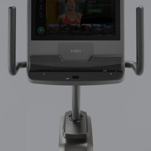 Горизонтальный велоэргометр Matrix Lifestyle с консолью Touch Base Горизонтальный велоэргометр Matrix Lifestyle с консолью Touch Base