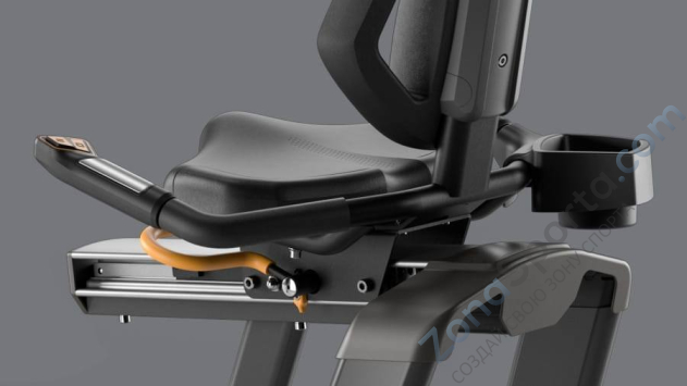 Горизонтальный велоэргометр Matrix Lifestyle с консолью Touch
