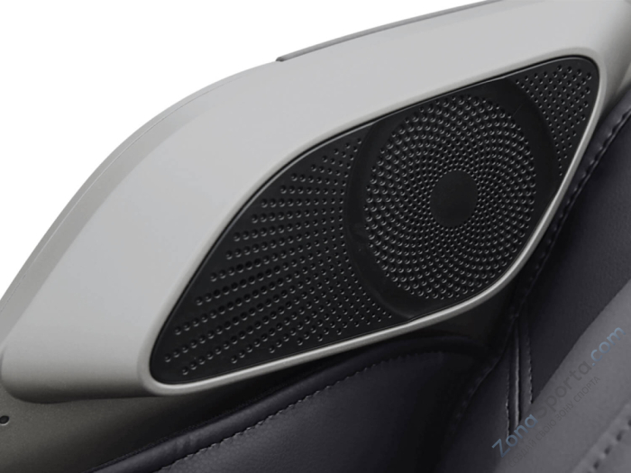 Массажное кресло OTO TITAN TT-01 Grey Массажное кресло OTO TITAN TT-01 Grey