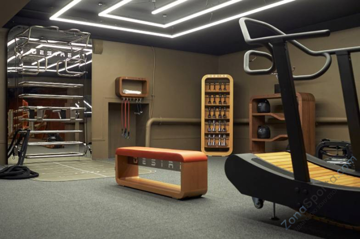 Многофункциональный комплекс с зеркальной стенкой и элементами из нержавеющей стали Desire Prime Vision Многофункциональный комплекс с зеркальной стенкой и элементами из нержавеющей стали Desire Prime Vision