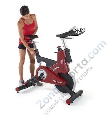 Спинбайк Sole Fitness SB900 (2016) Спинбайк Sole Fitness SB900 (2016)