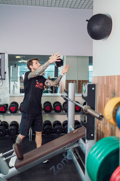 Тренировочный мяч Original FitTools Wall Ball Deluxe 10 кг