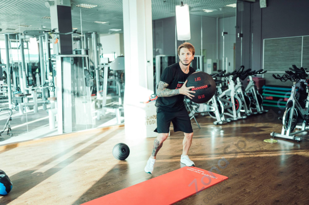 Тренировочный мяч Original FitTools Wall Ball Deluxe 10 кг