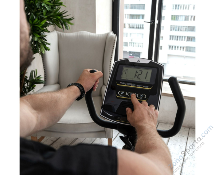 Велотренажер DFC B8731R Велотренажер DFC B8731R