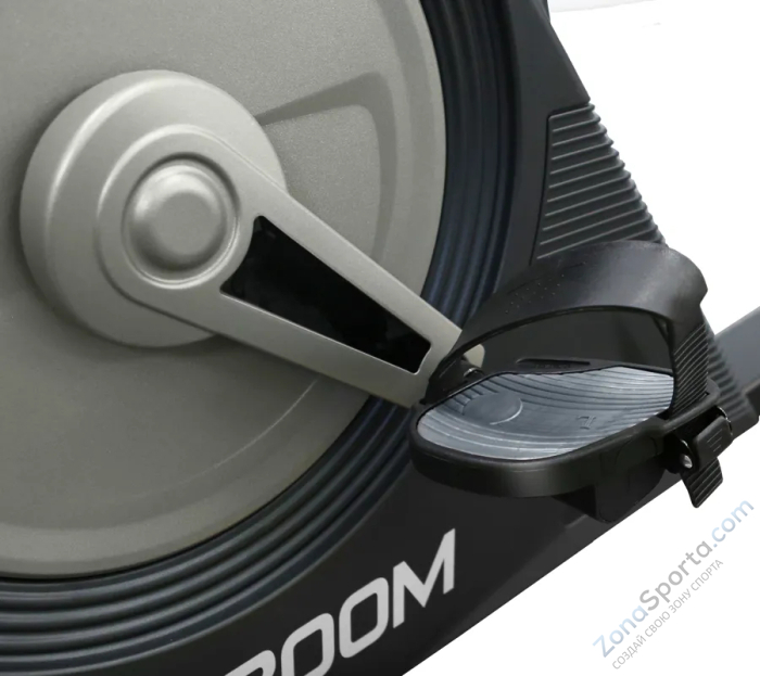 Велотренажер горизонтальный коммерческий Bronze Gym R800M (new) Велотренажер горизонтальный коммерческий Bronze Gym R800M (new)